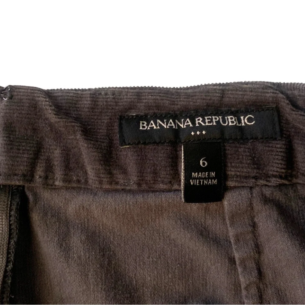 2/$30 Banana Republic Charcoal Gray Corduroy Short Skirt Mini Preppy Retro 70s